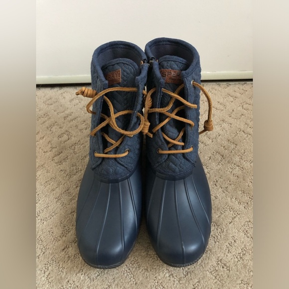 Sperry Shoes - Sperry Saltwater Rope Embossed Duck Boots Size 9